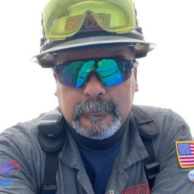 Larry Santos