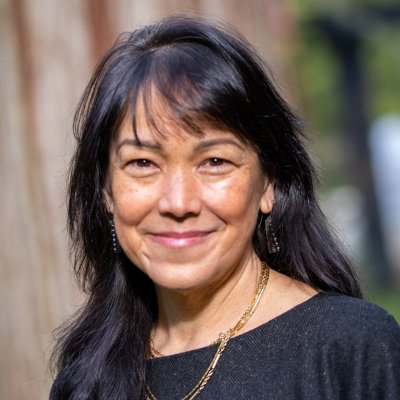 Tracy Loeffelholz