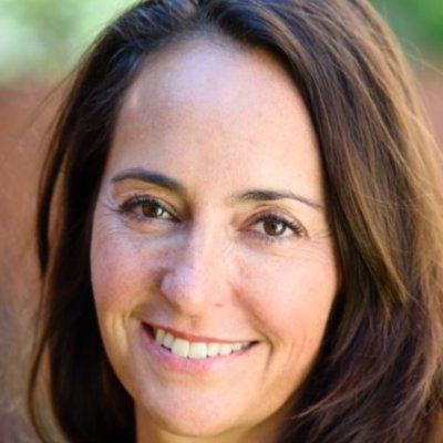 Amy De La Garza