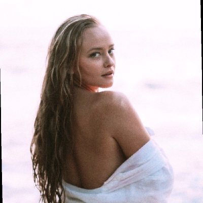 Ashley Hobbs