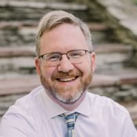Derek Kuhr