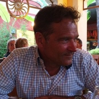 Hennie Van Rijk