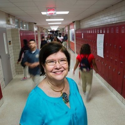 Lorraine Decker