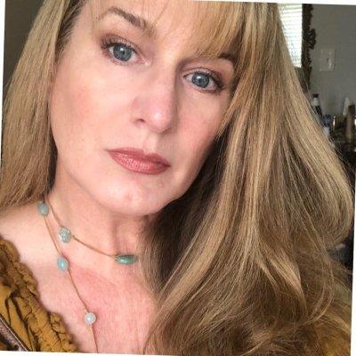 Pamela Lowewaters