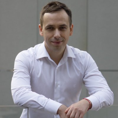 Rostyslav Azarov