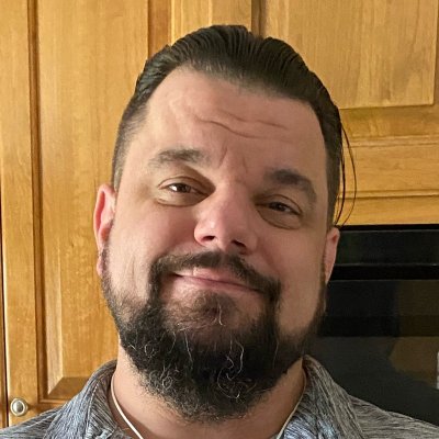 Travis Snelling
