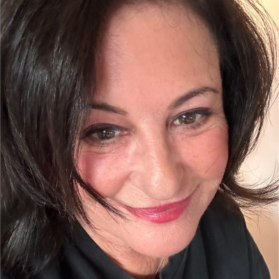 Andrea Stoltzman