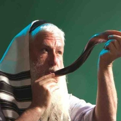 Eli Hecht