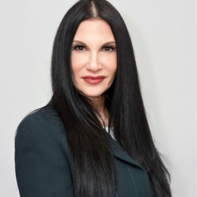 Elizabeth Capelli