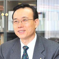 Kyung Park
