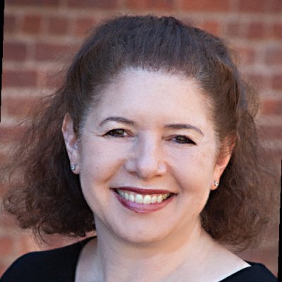 Tracy Straaten