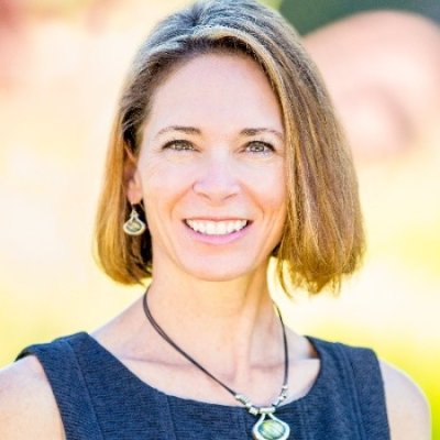 Debbie Murray